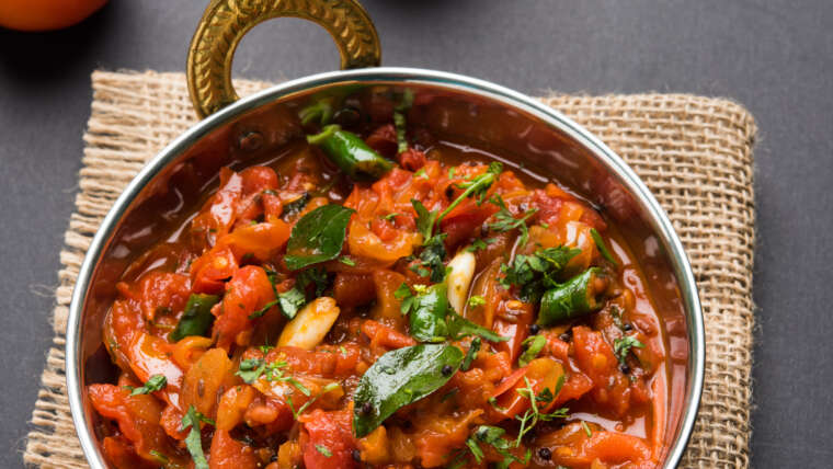 Tomaten Hülsenfrüchte Curry